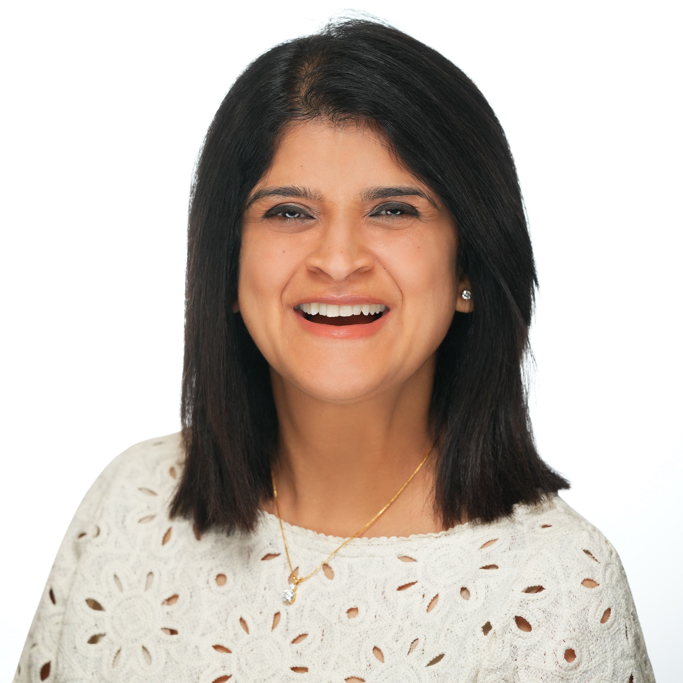 Mariam Headshot